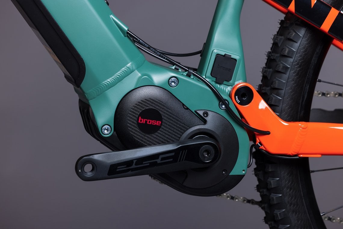 Auch mit Brose Drvie S Mag sind die E-Bikes von Nox zu haben.