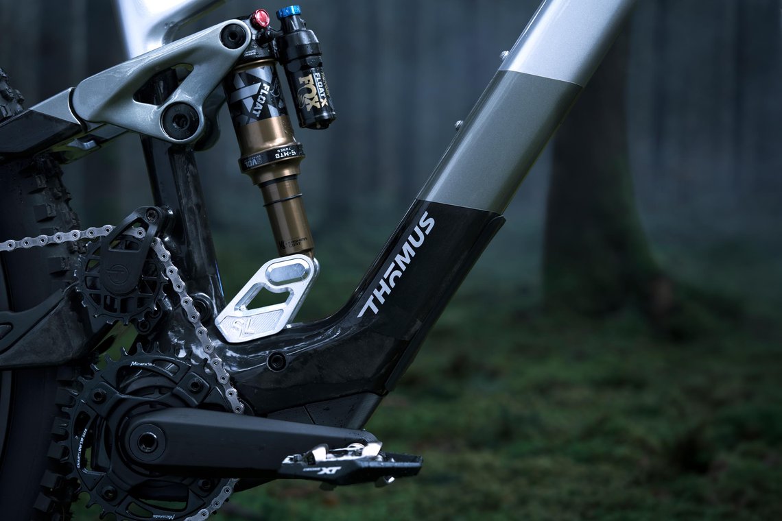 Mit High Pivot und Avinox schickt Thömus sein neues Topmodell ins Rennen