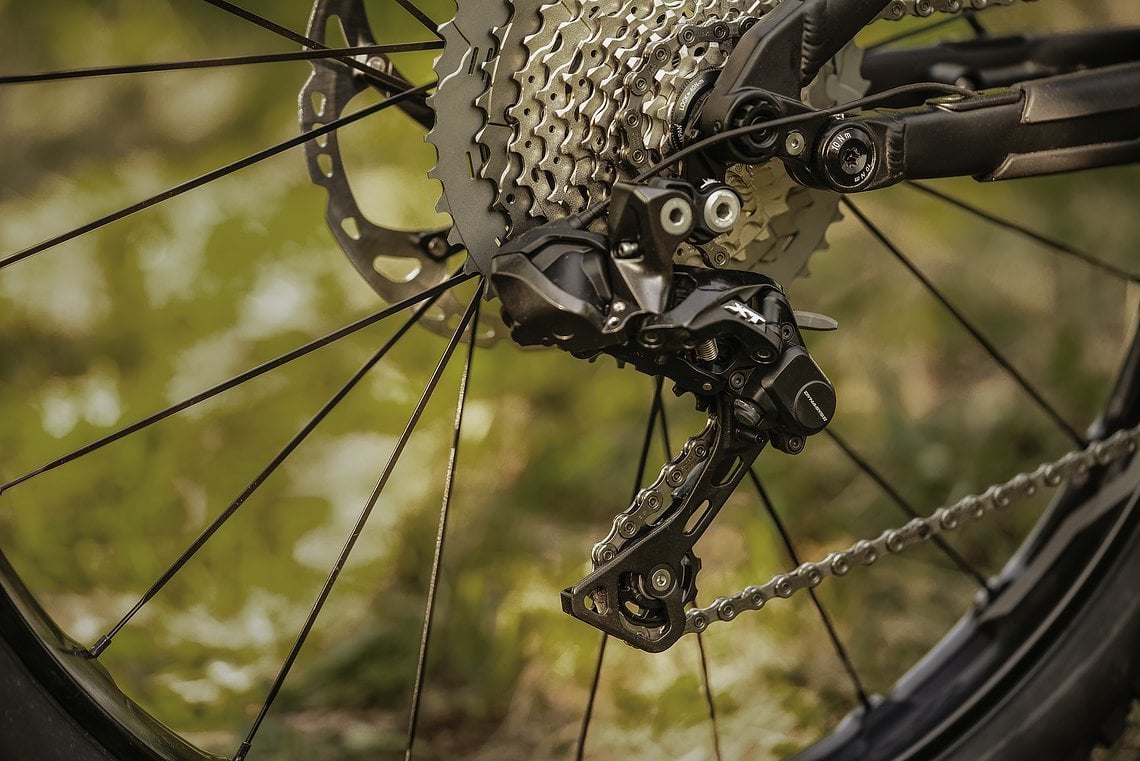 Geschaltet wird mit Shimano XT 11fach