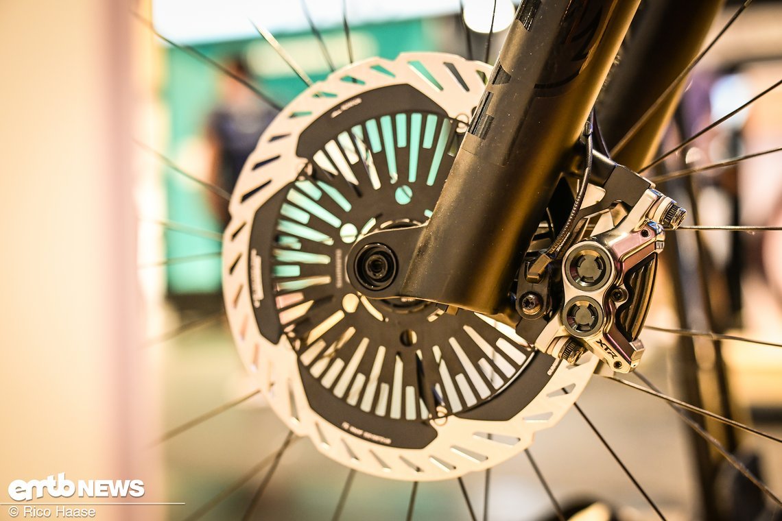 Auch Bremsen von Shimano sind jetzt mit Bosch E-Bike ABS kompatibel.