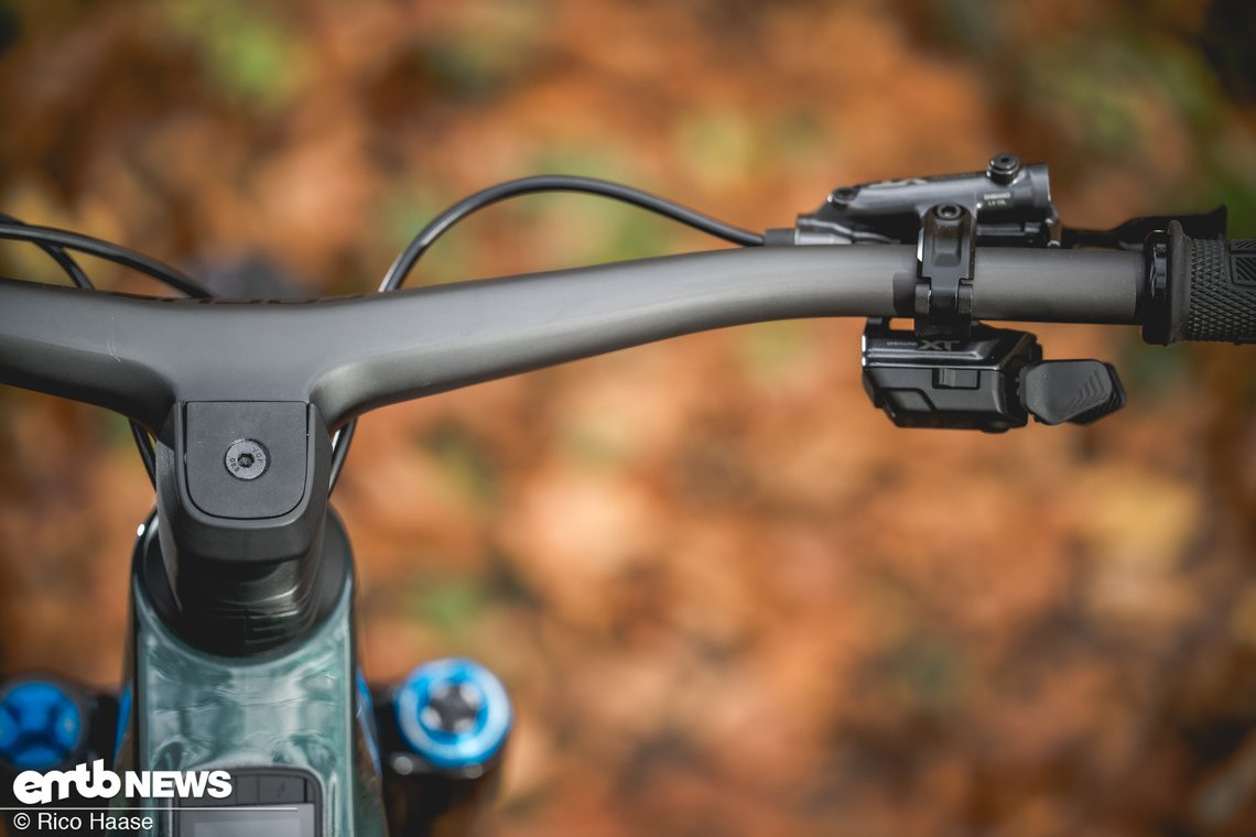 ... die gut aussieht und einen angenehmen, unauffälligen Flex besitzt.