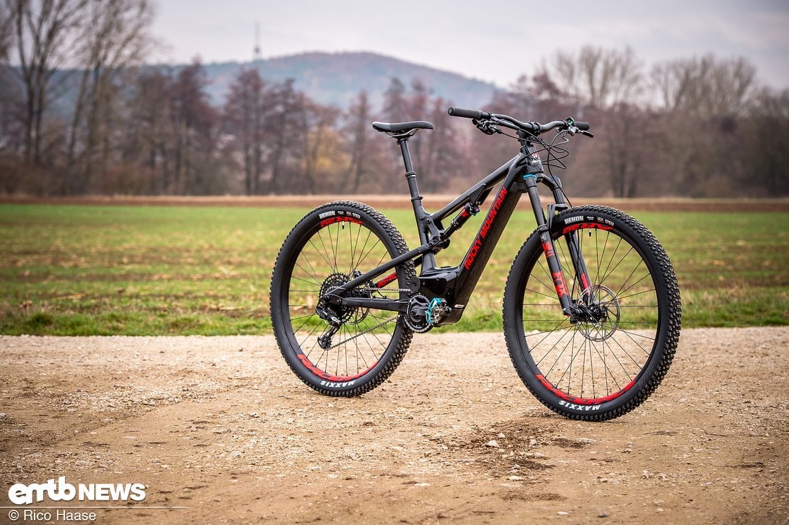 Das Rocky Mountain Instinct Powerplay ist das zweite E-Mountainbike der kanadischen Kultschmiede