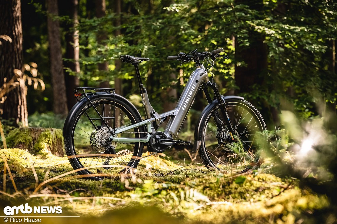 Ein vollgefedertes, trailtaugliches E-SUV mit tiefem Einstieg sieht man selten. Haibike will dies ändern!