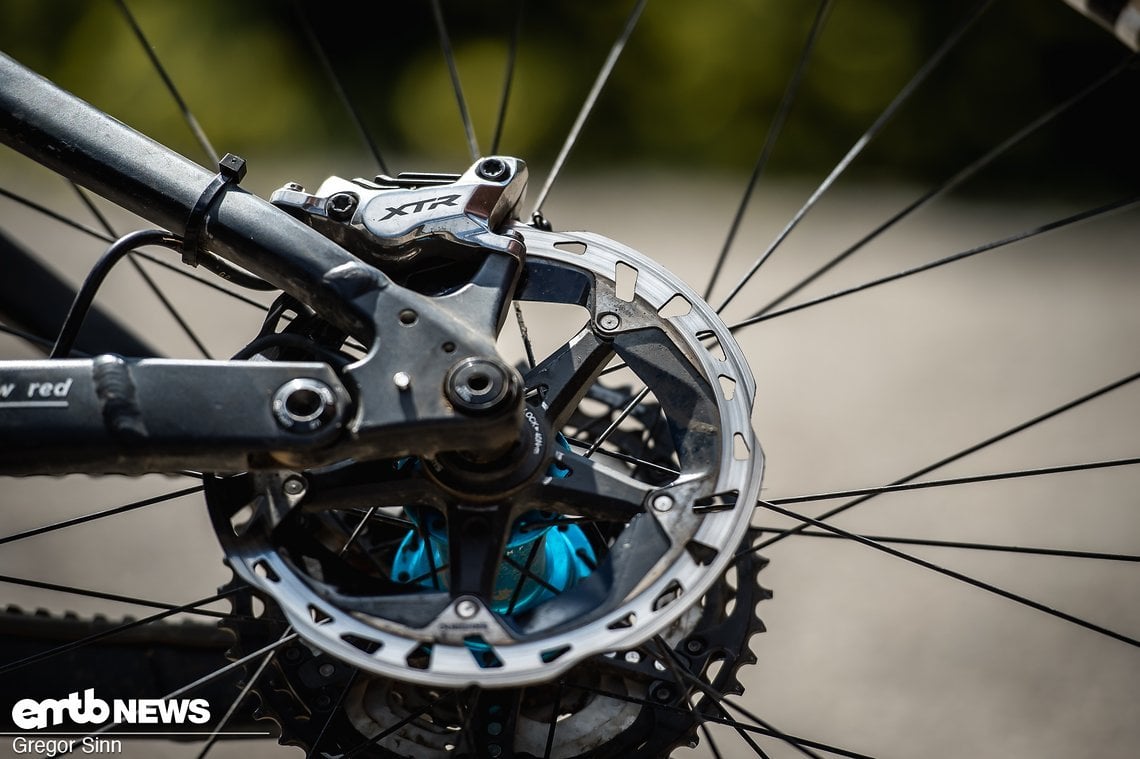 An diesem Rad bremst man mit Shimano XTR.