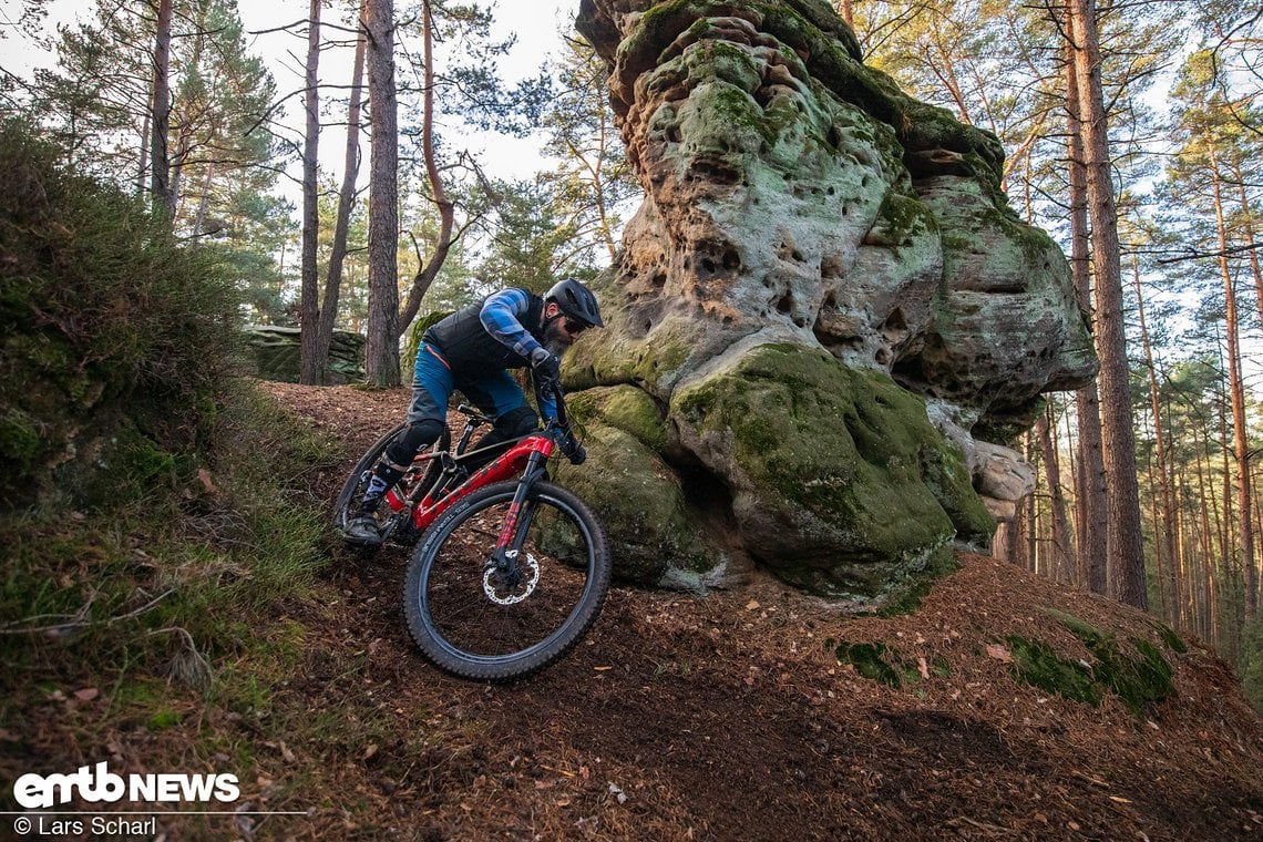 Das Trek Rail 9.9 liegt auch im Downhill sehr satt