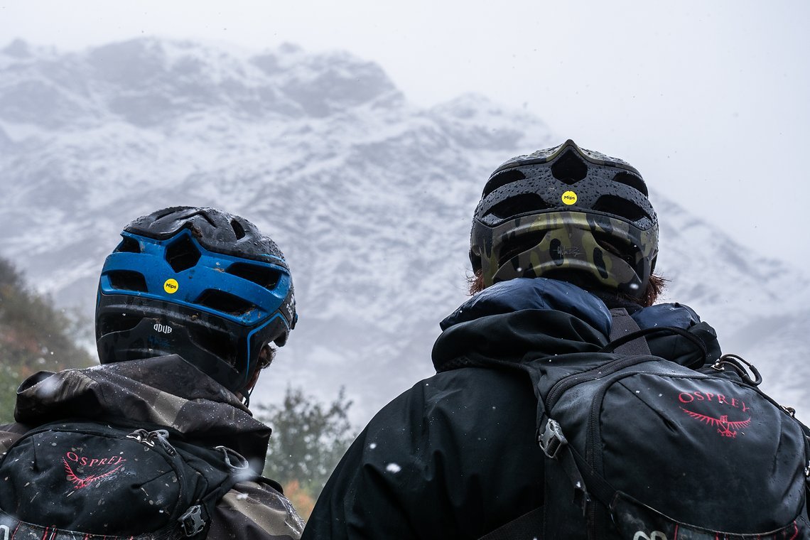 Ob die beiden sich über den Neuschnee freuen?