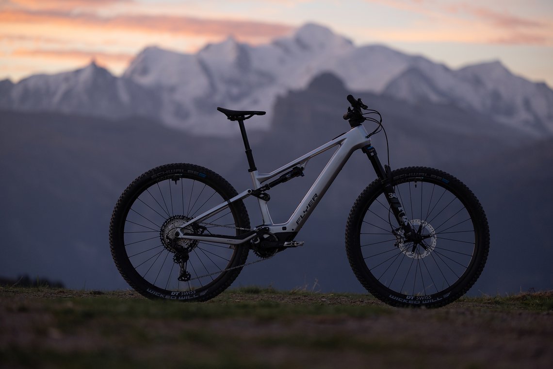 Flyer Uproc SL:X 2024 – Light-E-MTB mit Bosch Performance SX