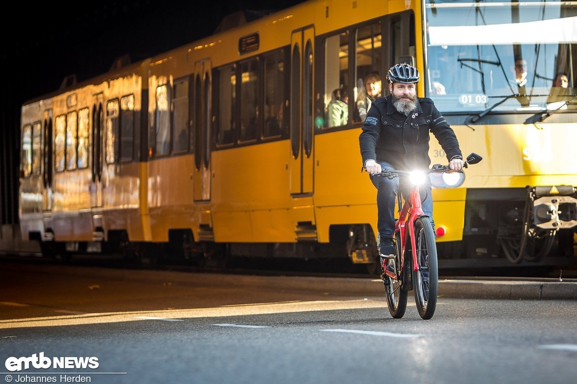 Auf der Straße vermittelte das Trek Super Commuter+ 8S ein angenehmes Fahrgefühl.