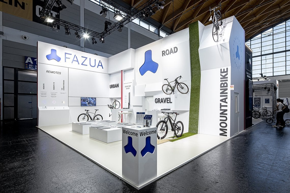 Auch in Sachen Corporate Design hat sich beim Ottobrunner Antriebshersteller über die Jahre einiges getan. Hier der Eurobike-Stand 2019.