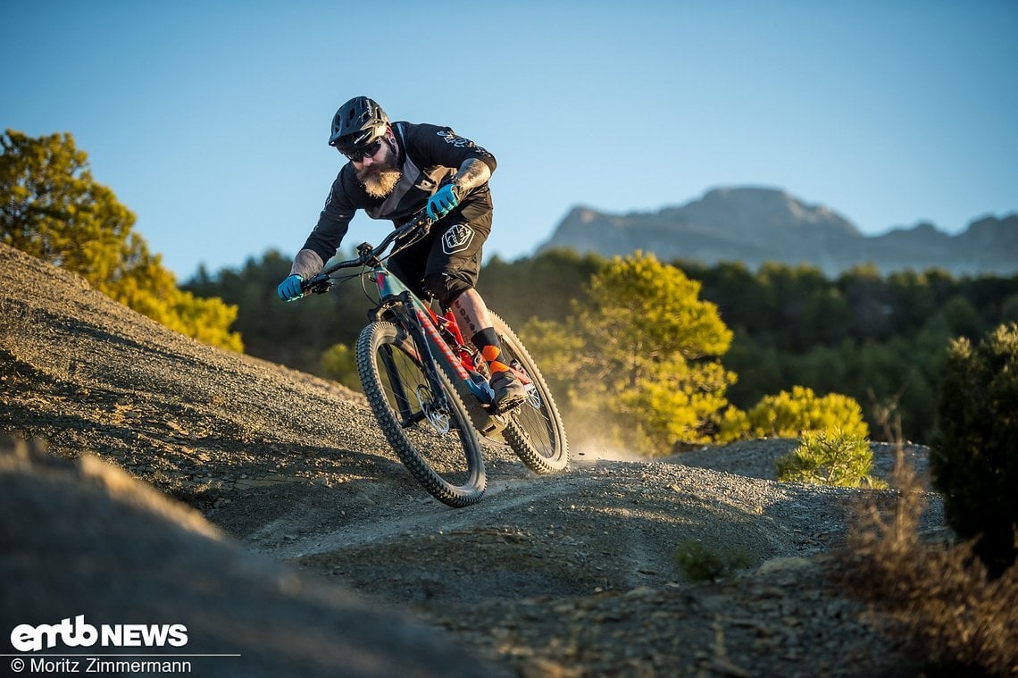 ... verschafft viel Platz auf dem E-MTB