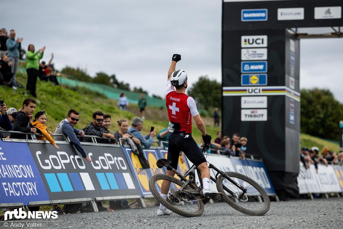 Joris Ryf gewinnt mit  21 Sekunden Vorsprung die UCI E-Bike WM 2023!