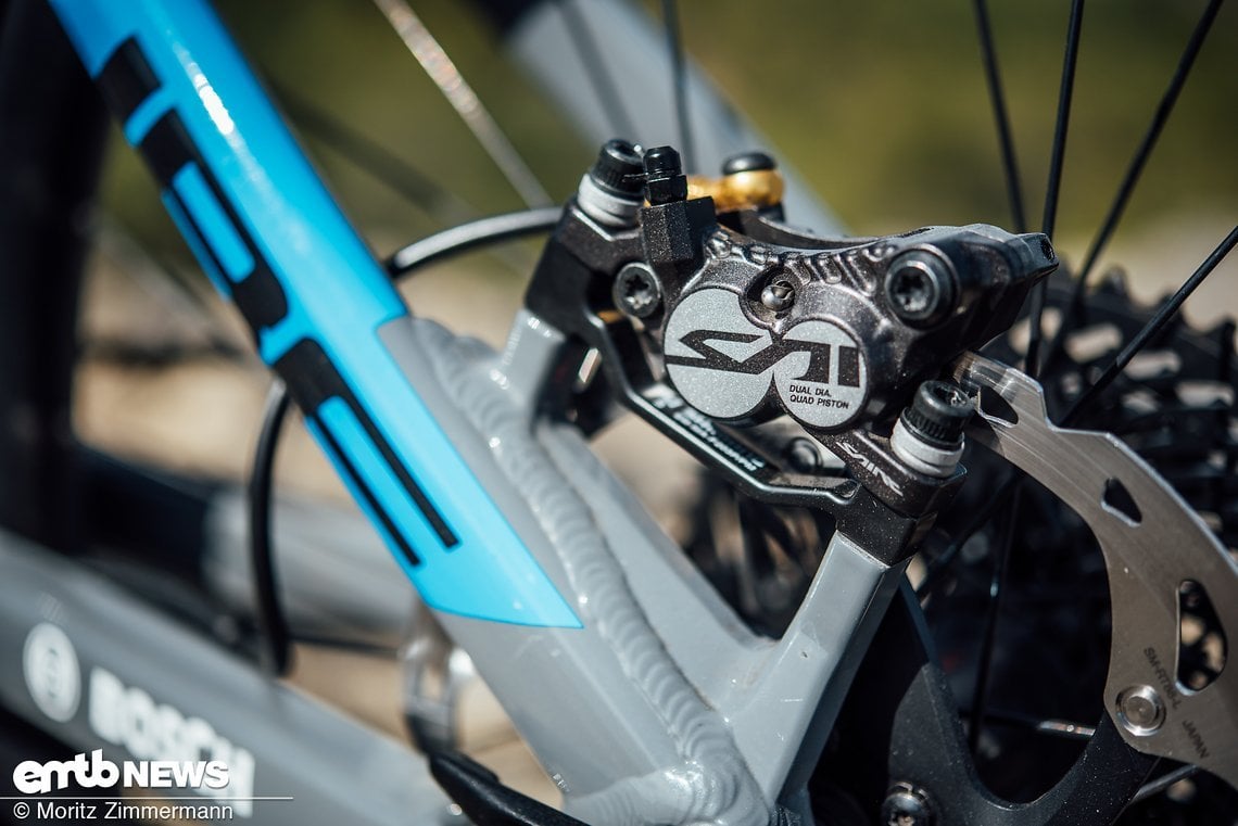 Shimano Saint – eine Bremse mit der Macht eines Wurfankers und der Dosierbarkeit einer Pinzette – diese Bremsanlage ist über jeden Zweifel erhaben