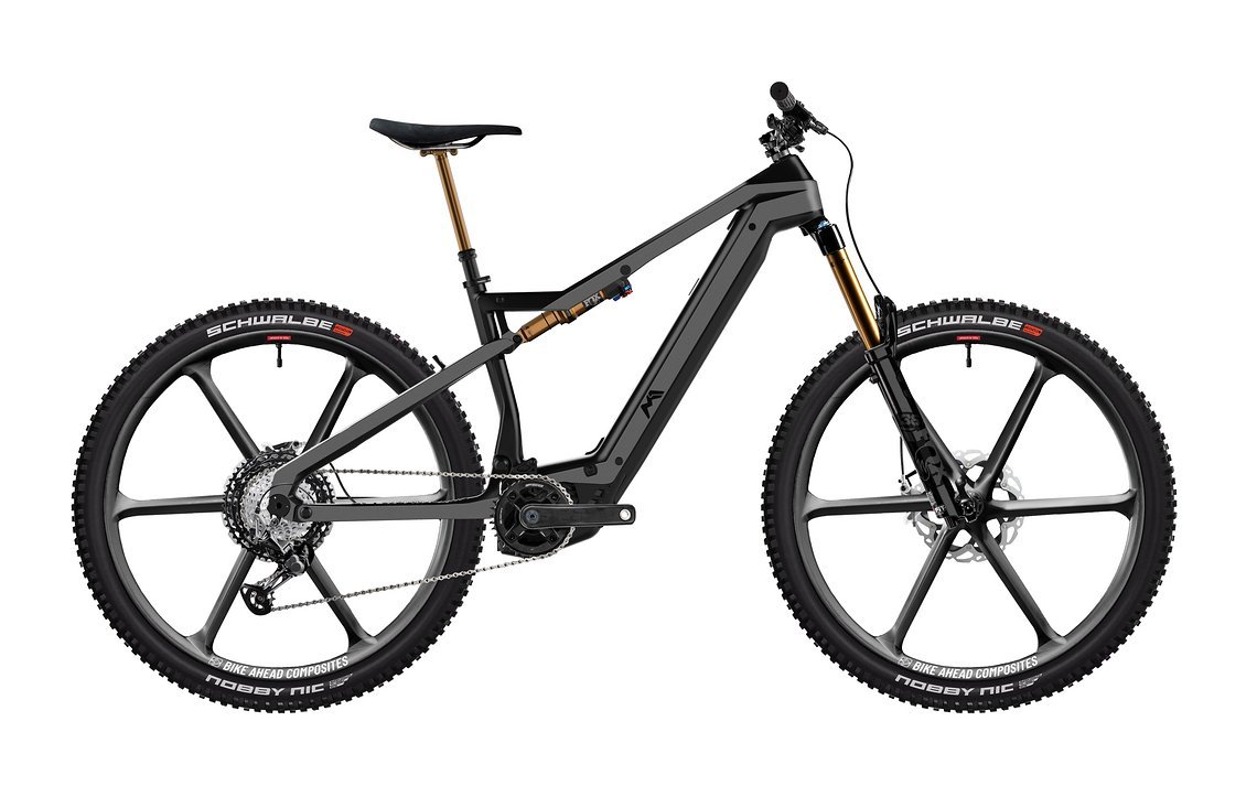 Ab 18,10 kg soll das leichteste Modell auf die Waage bringen – bei 170 mm Federweg vorne und hinten.