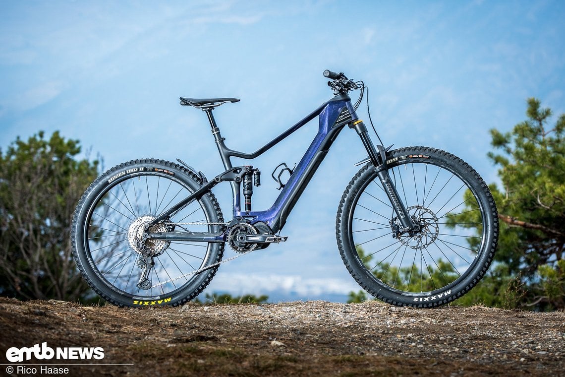 Merida eOne-Sixty 8000 im Test – ein E-Enduro mit Mixed-Wheels und flotter Lackierung