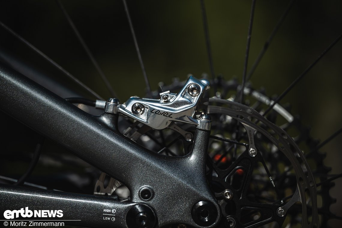 ... Martin leichte SRAM Level Stealth-Bremsen.