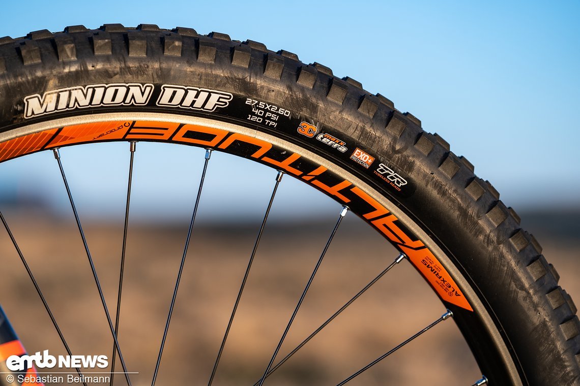 Die Reifenkombination aus Maxxis Minion DHF und DHR ...