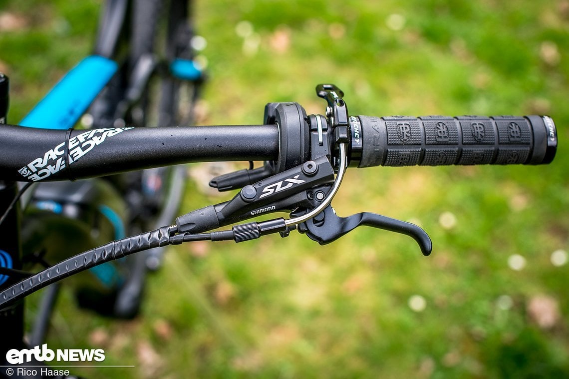 Die Shimano SLX-Bremsen bietet gute Bremsperformance zu einem guten Preis