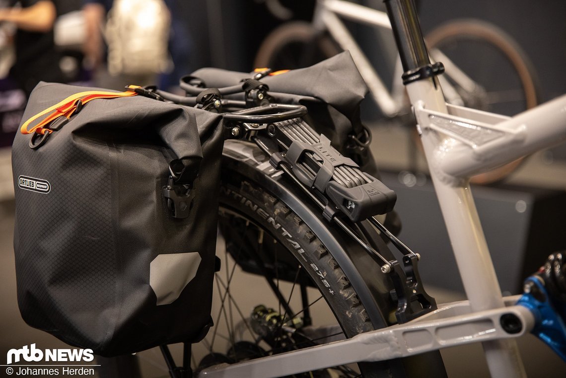 Mit dem Explorer Kit gibt es ein komplette Ausstattung ...