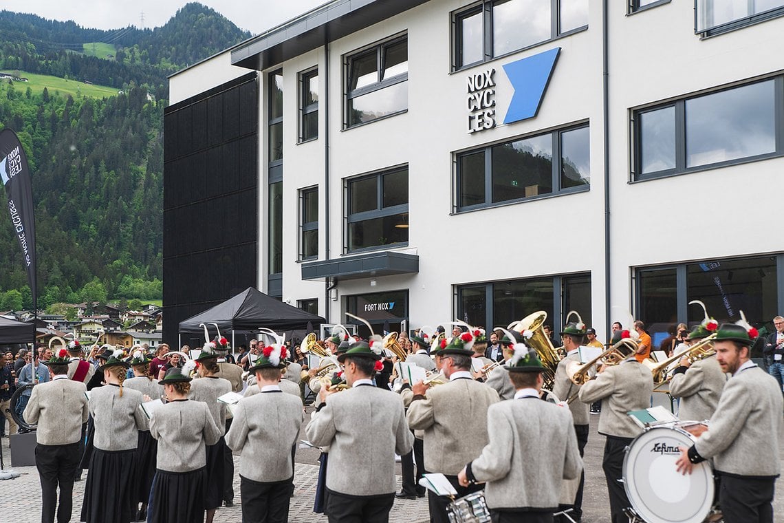 Was darf an so einem feierlichen Anlass in Österreich auf gar keinen Fall fehlen? Eine Blaskapelle!