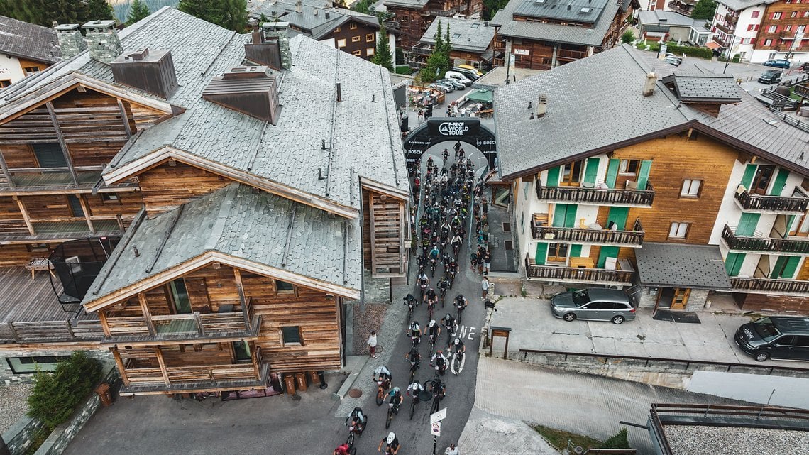 Wanderzirkus: Das beschauliche Verbier stand am Wochenende ganz unter dem Stern des E-Bike Festivals.