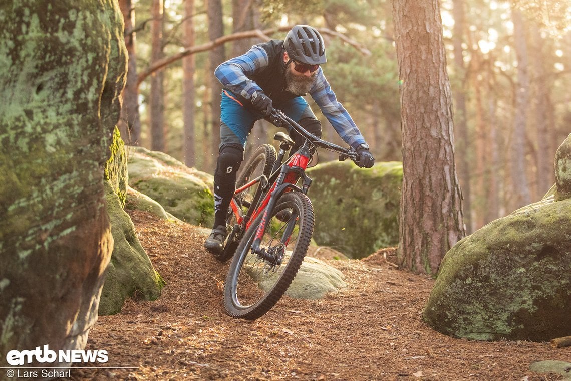 Die verbauten Bontrager-Reifen bieten viel Grip und Traktion