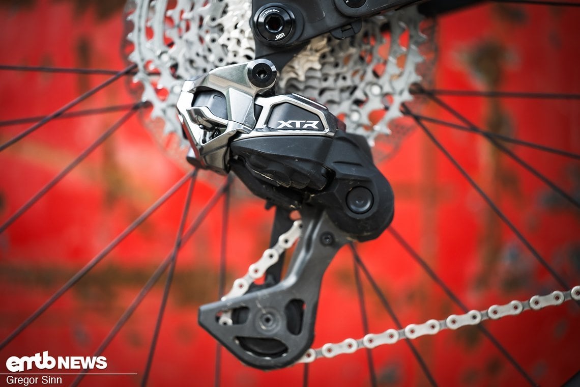 ... Shimano XTR Di2.