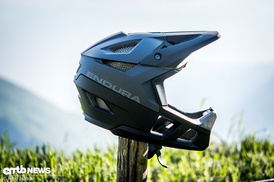 Endura MT 500 Vollvisier Helm mit Koroyd Technologie: