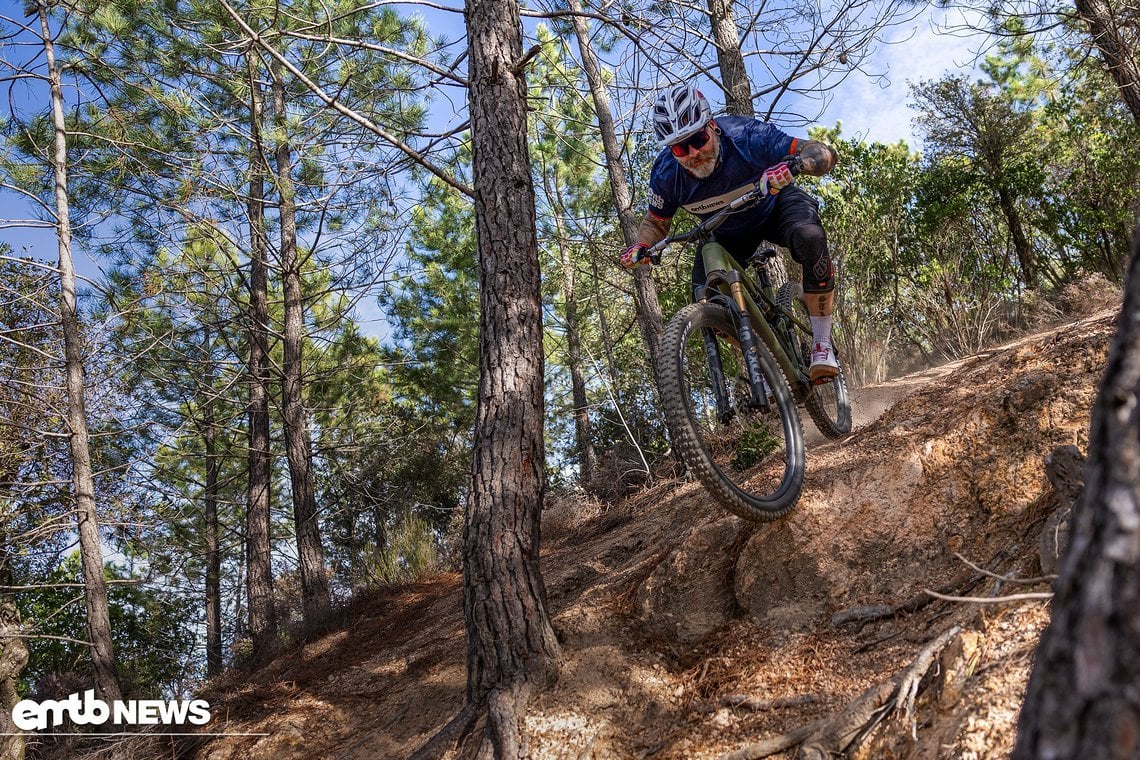 Mit dem Merida eONE-Sixty SL machen Trails, egal ob moderat und flowig oder steil und ruppig viel Spaß!