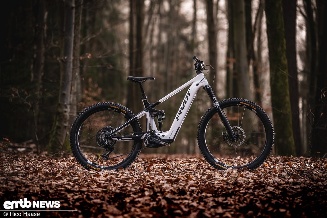 Pivot Shuttle LT Pro – MY2026