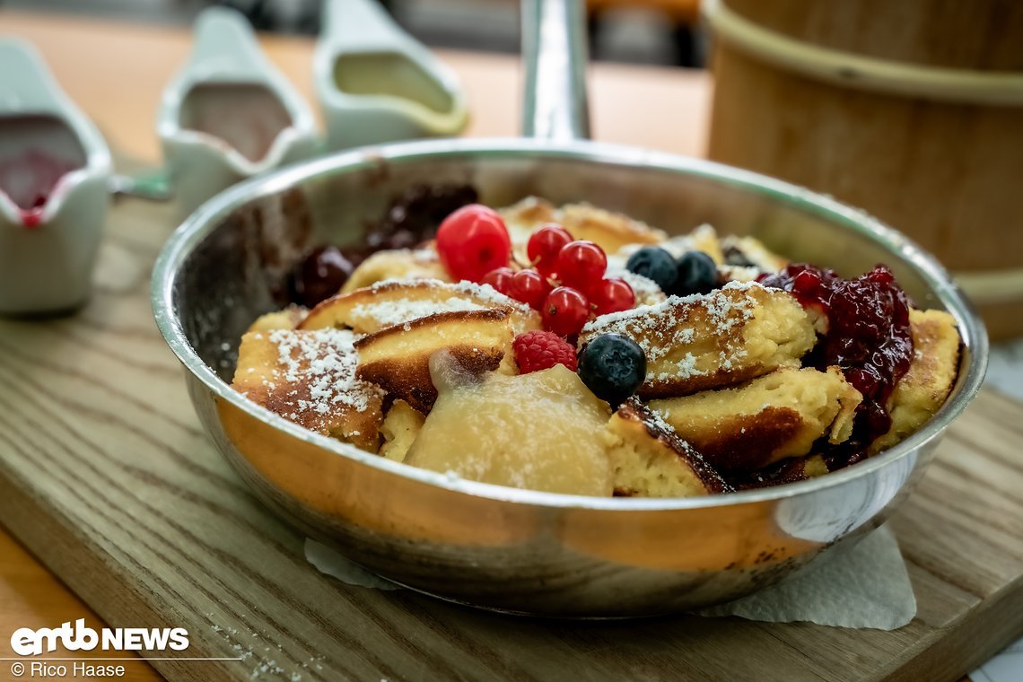 ... zur Faulbrunner Alm, denn hier ist die Küche extrem lecker!