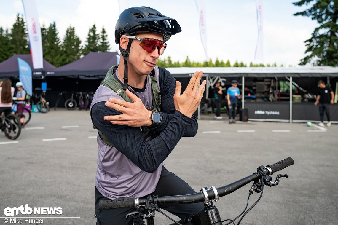 Zwischen den Rides übte Jasper für seine Karriere als Model