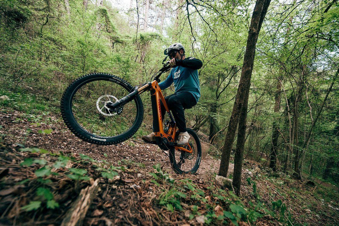 Hammer! Mit 100 Nm Drehmoment lassen sich technische Uphills auch mit einer extrem niedrigen Trittfrequenz souverän bewältigen.