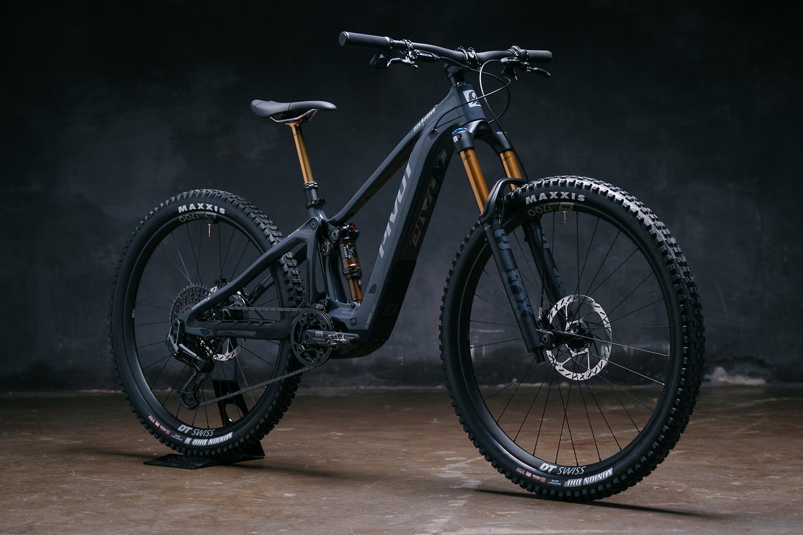 Das Pivot Shuttle SL/AM richtet sich an alle All-Mountain-Fahrer, die ein potentes, aber leichtes Bike suchen.