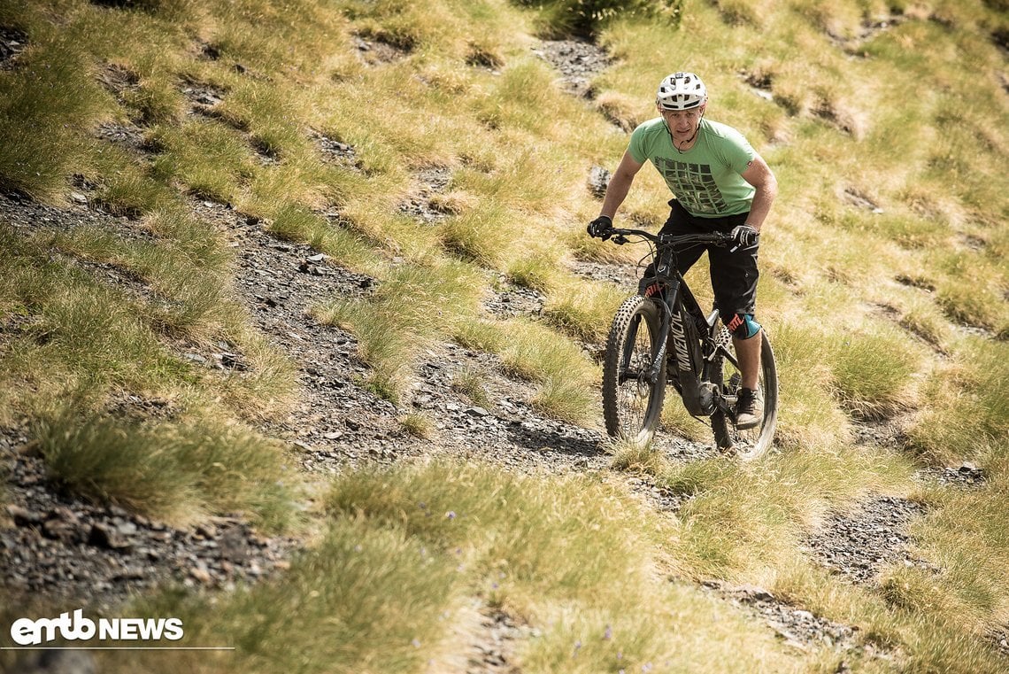 Uphill hat der Fahrer viel "Platz" auf dem Bike und ist flexibel in seinen Positionen