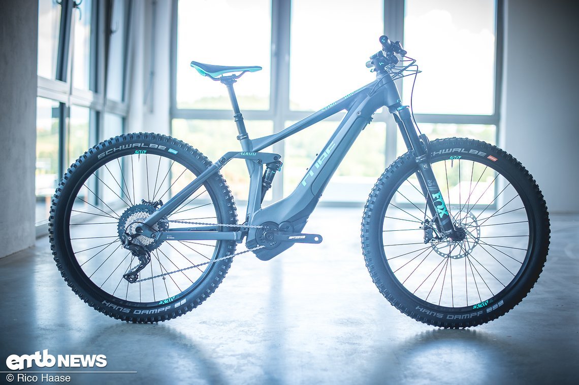 Das Cube Sting Hybrid ist ein 140 mm E-Trailbike für Frauen