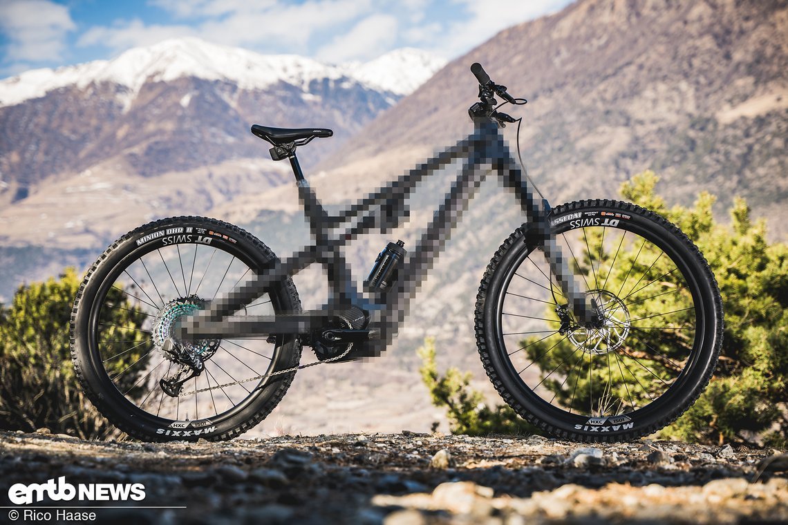 Das neue Canyon Spectral:ON – Details dürfen noch keine genannt und das Design darf auch noch nicht gezeigt werden