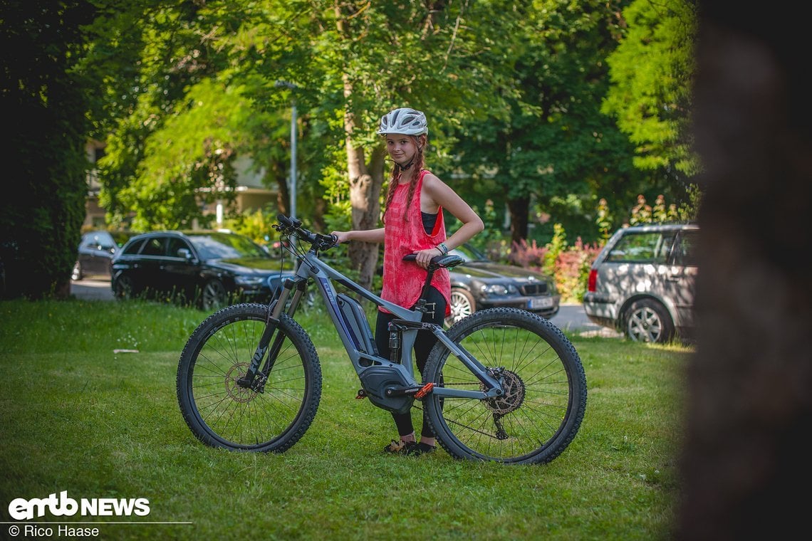 Erste Trailerfahrungen sammelte sie mit dem Cube Sting WLS Hybrid 140