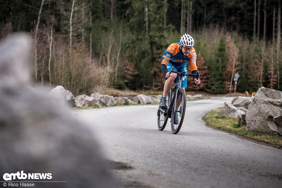 In ein E-Gravel- oder E-Road-Bike passt der kleine SL-Motor ideal, denn die Charakteristik und Pedalierbarkeit über 25 km/h sind perfekt für diese Einsatzbereiche