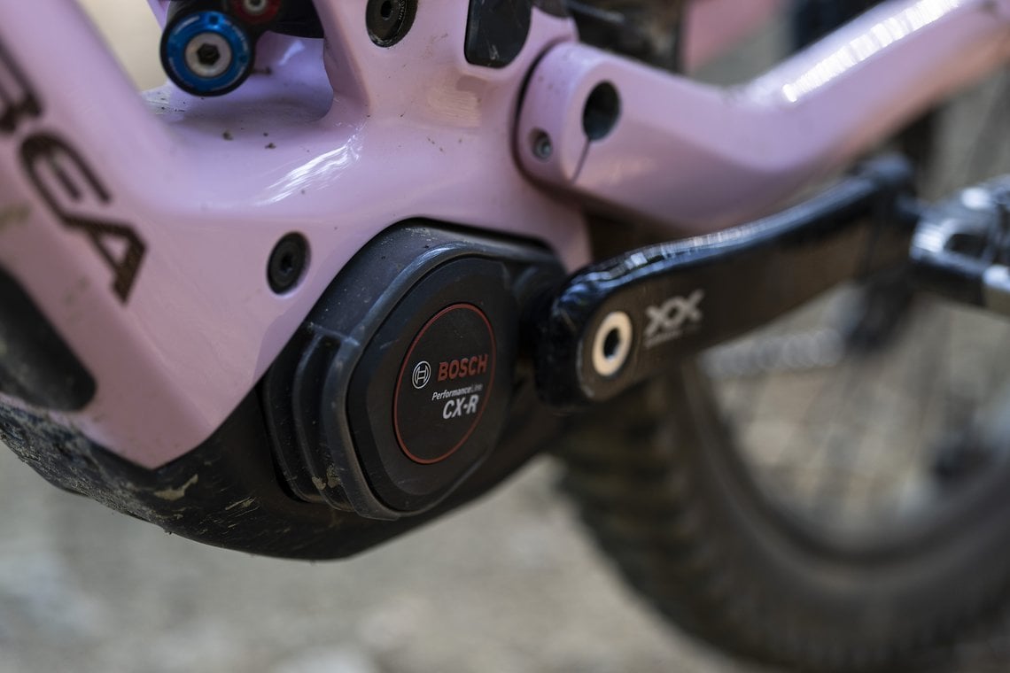 Ideal für E-Racing: der neue Bosch CX-R mit 100 Nm maximalem Drehmoment und 750 Watt Leistung.