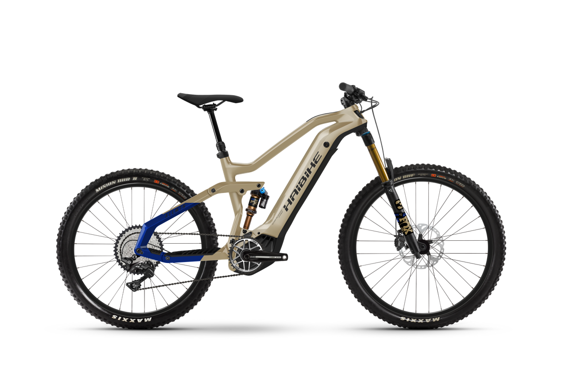 Haibike AllMtn 7 | Preis: 6.199 € (UVP) | Farbe: Kaffee/Schwarz/Blau