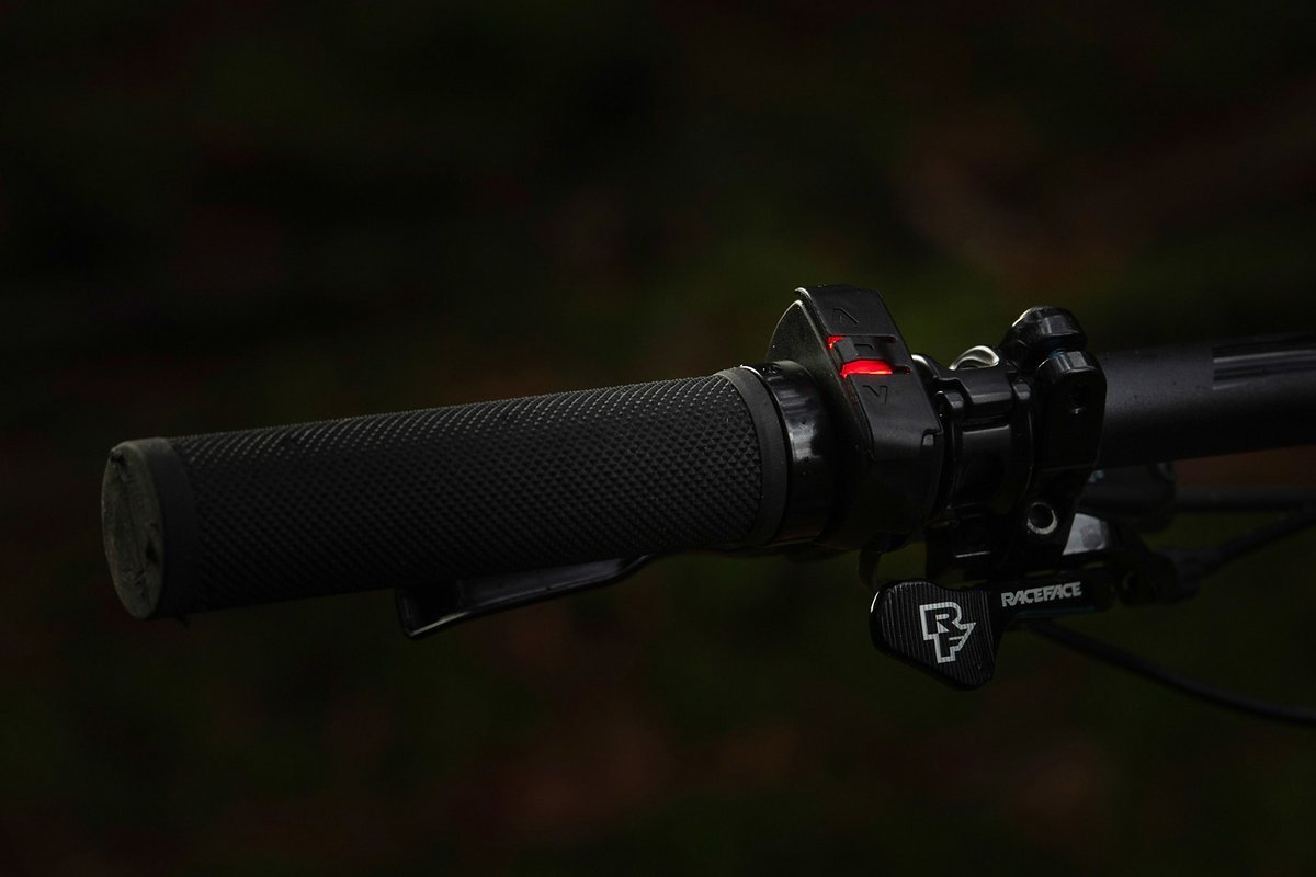 The new remote is called the iWoc TRIO and is fitted to all the 2019 eMTBs from Rocky Mountain The new remote is called the iWoc TRIO and is fitted to all the 2019 eMTBs from Rocky Mountain