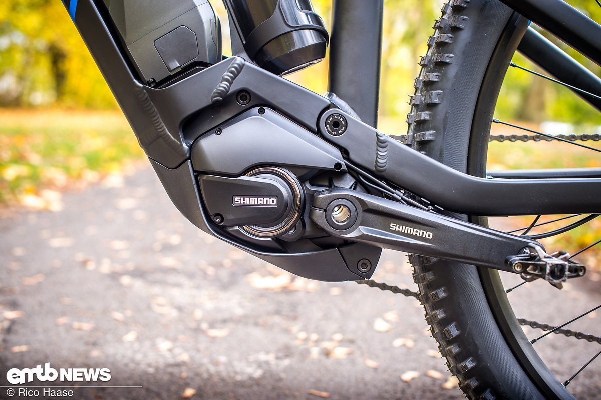 The Canyon Neuron:ON 7.0 is powered by a Shimano Steps E8000 motor The Canyon Neuron:ON 7.0 is powered by a Shimano Steps E8000 motor