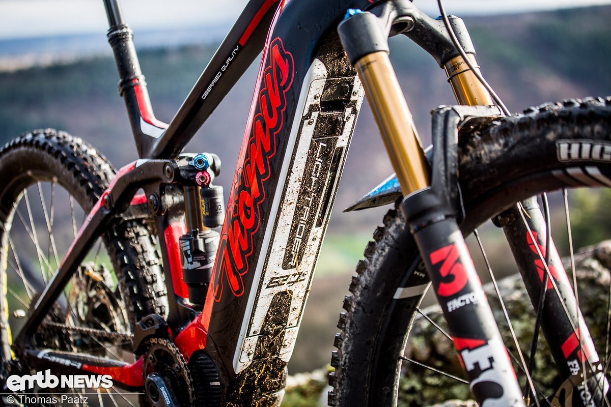 Der interne Shimano Akku mit 500 Wh ist perfekt ins voluminöse Unterrohr integriert Der interne Shimano Akku mit 500 Wh ist perfekt ins voluminöse Unterrohr integriert