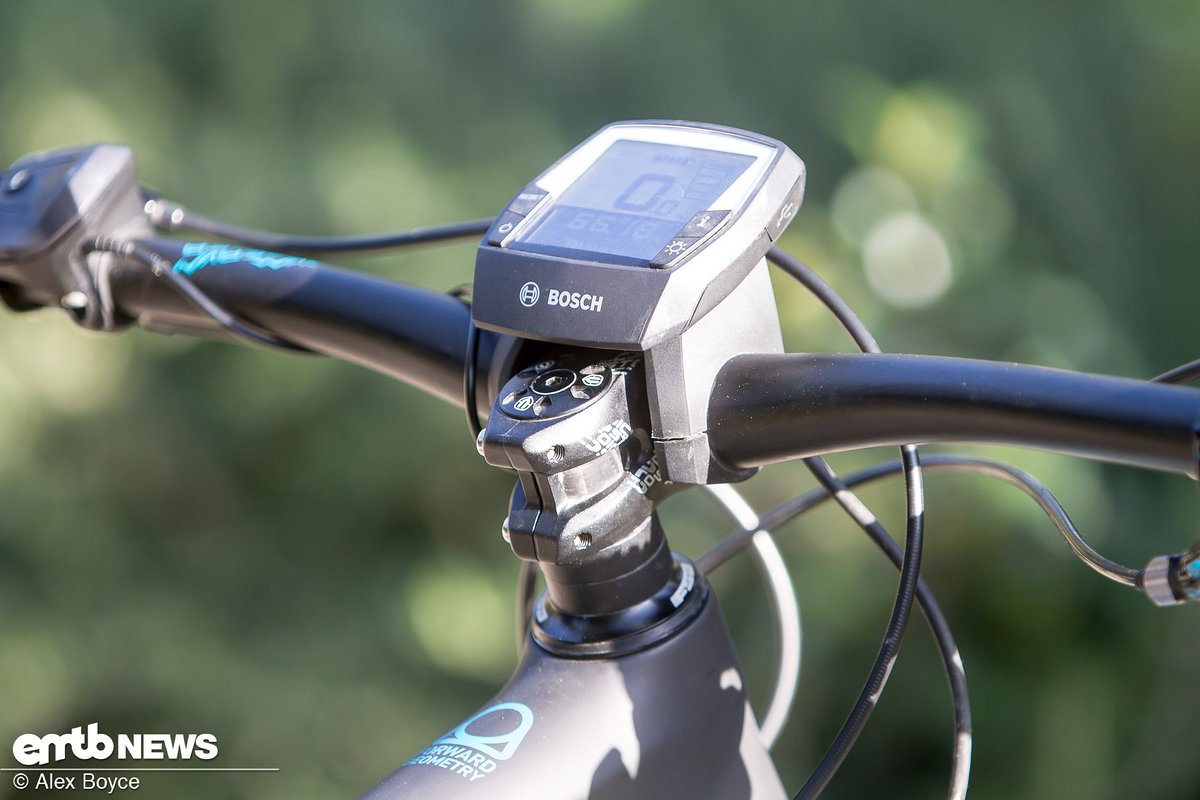 Das Bosch Intuvia Display war für unseren Geschmack etwas zu wuchtig Das Bosch Intuvia Display war für unseren Geschmack etwas zu wuchtig
