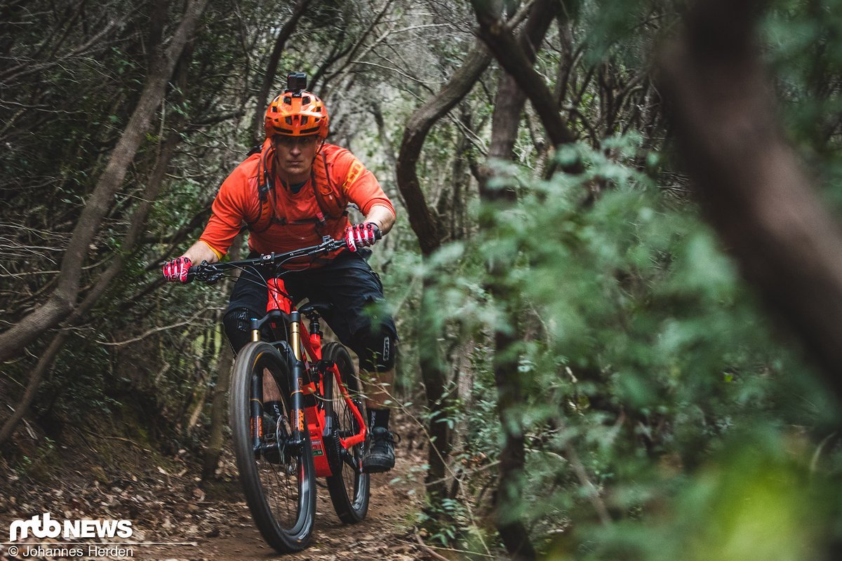 Ein richtig schnelles E-Trailbike für sportlich ambitionierte Fahrer! Ein richtig schnelles E-Trailbike für sportlich ambitionierte Fahrer!