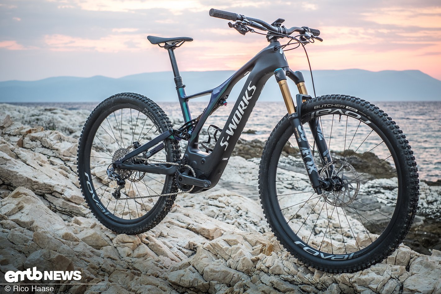 specialized levo 2019 electric mountain bike