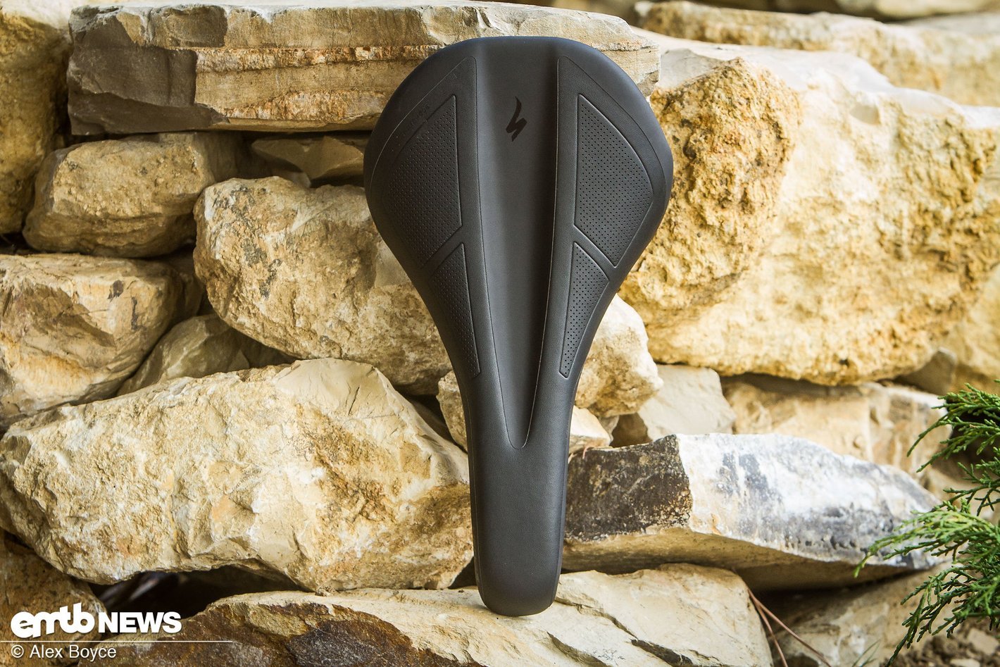 Test: Specialized Henge Expert – bequemer Allrounder – eMTB-News.de