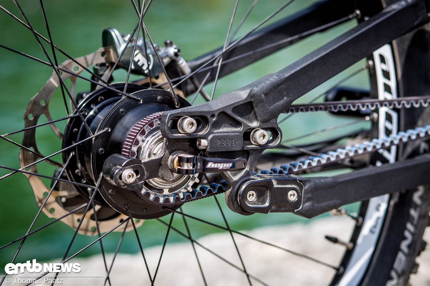 Speedhub und Gates Carbon Drive Nicolai ION G16 EBOXX E14 mit