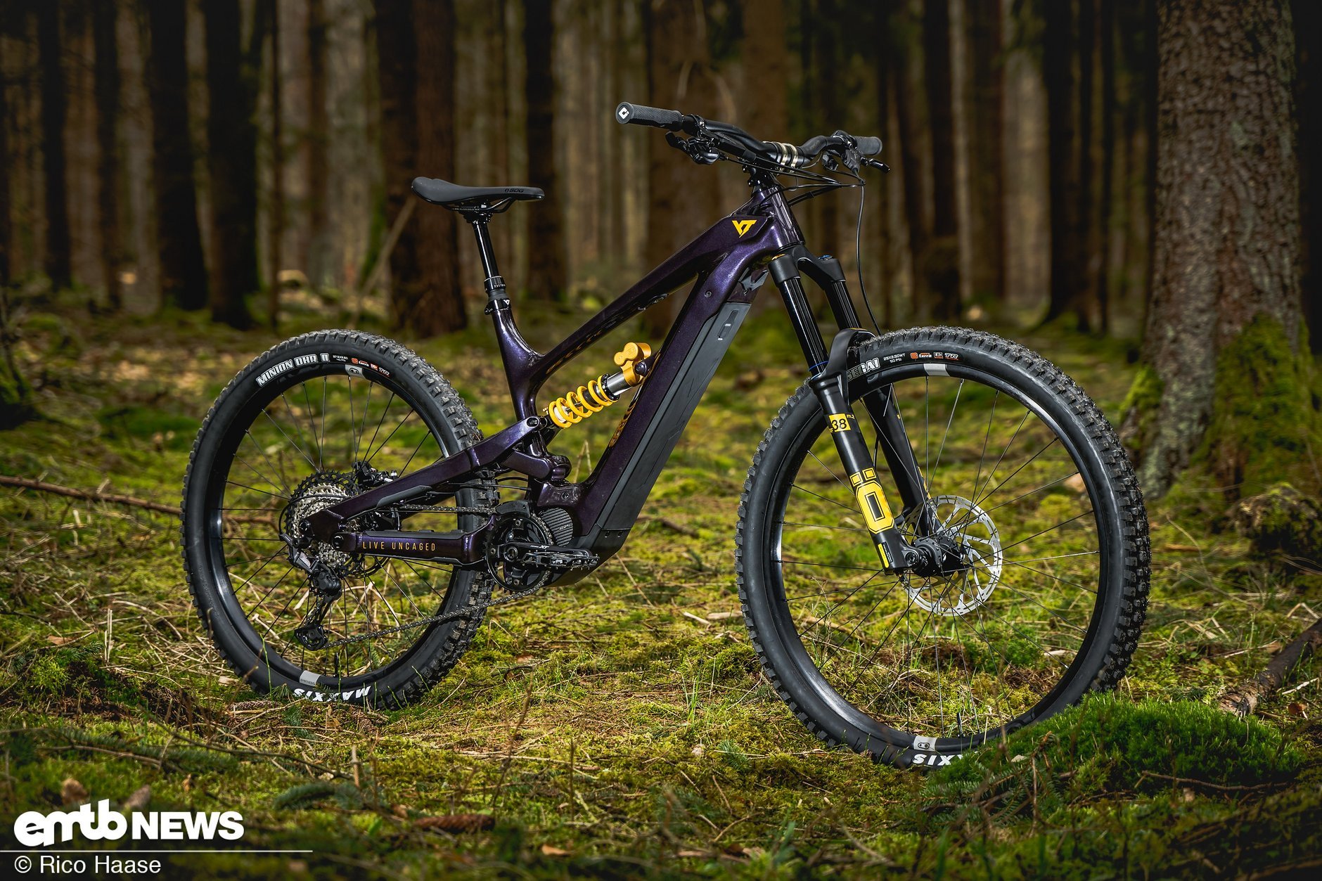 YT Decoy MX Uncaged 9 Bereit für die härtesten EnduroRiffs eMTBNews.de