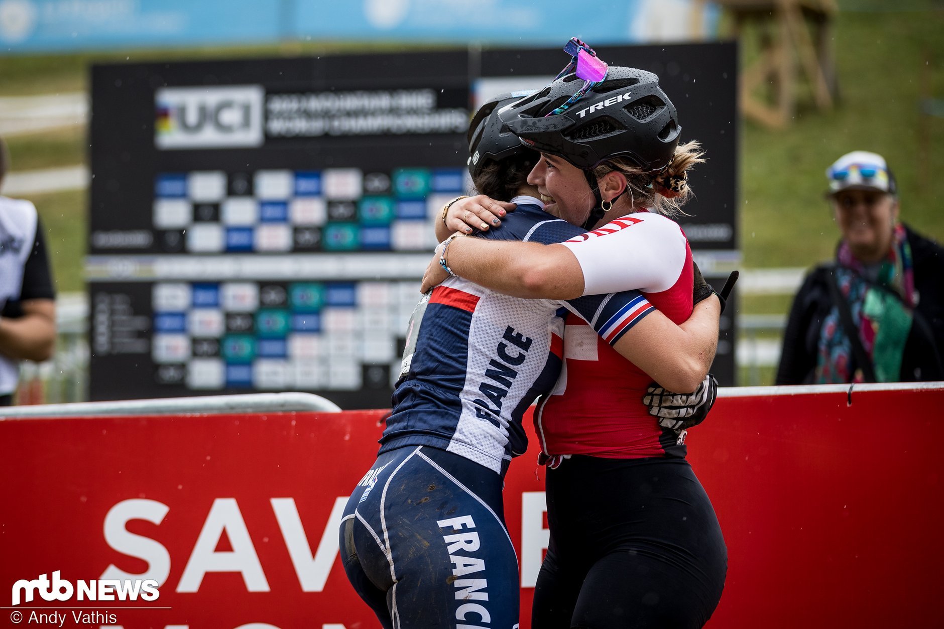 UCI EMTB WM 2022 Fotostory Spektakuläre Fotos vom Rennen eMTBNews.de